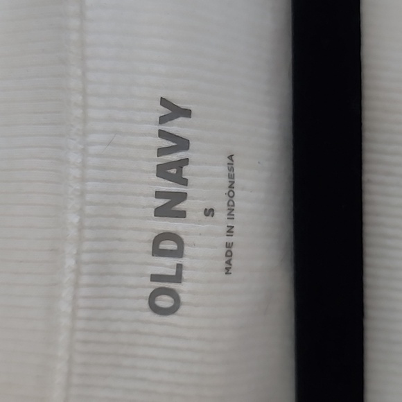 2 white shirts for price of 1 - Picture 2 of 5